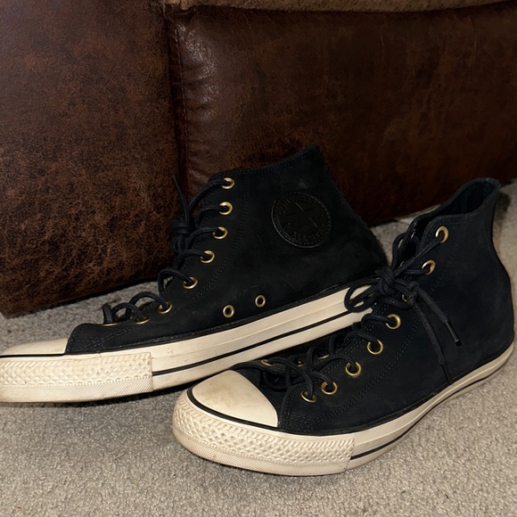 Converse 153808C Hi Top Sneakers Men's Size 12 Micro Leather Chuck Taylor Shoes